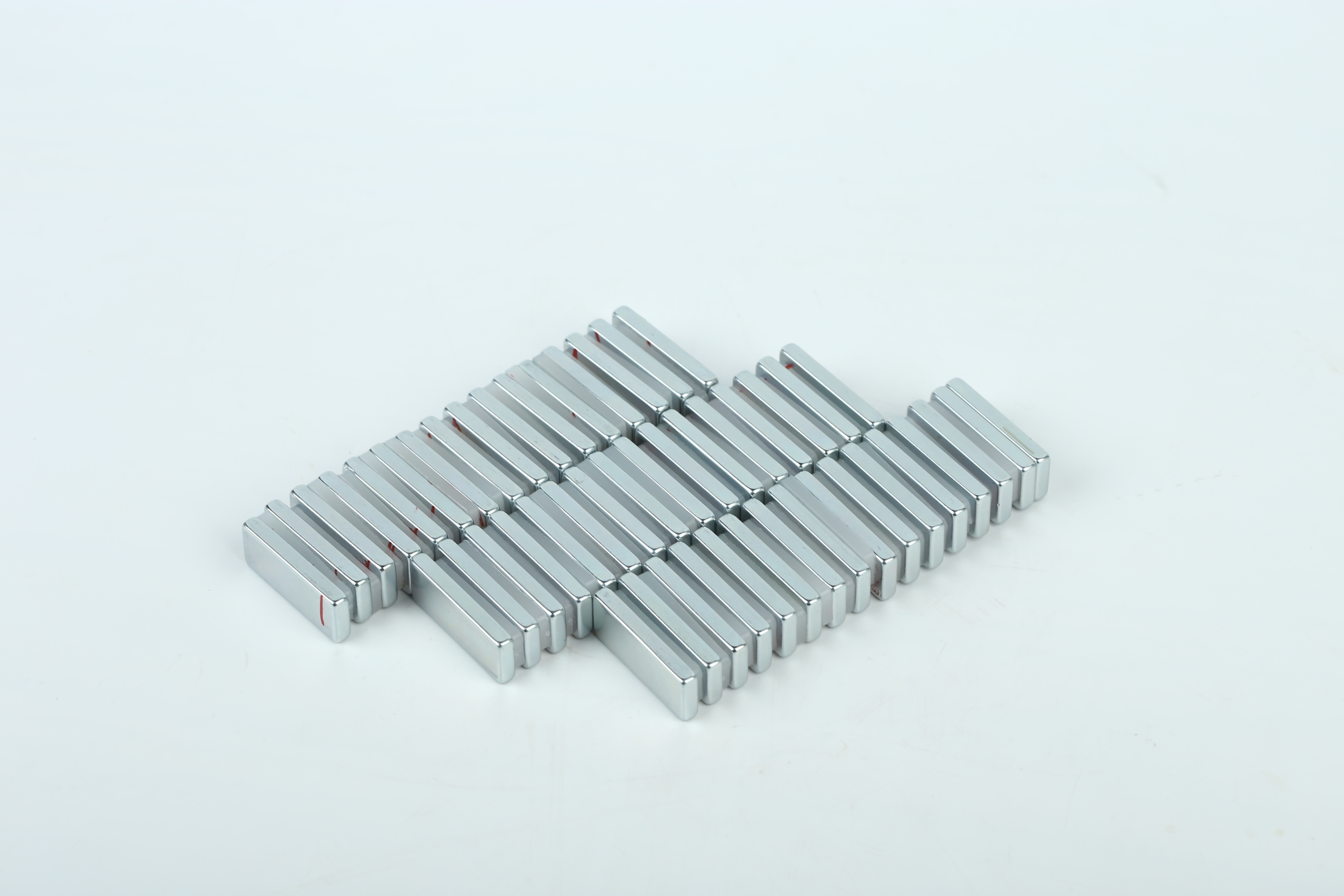 DMAGB03 N48H Customized Sintered Square Block Neodymium Magnet | High-Performance Industrial Magnet 